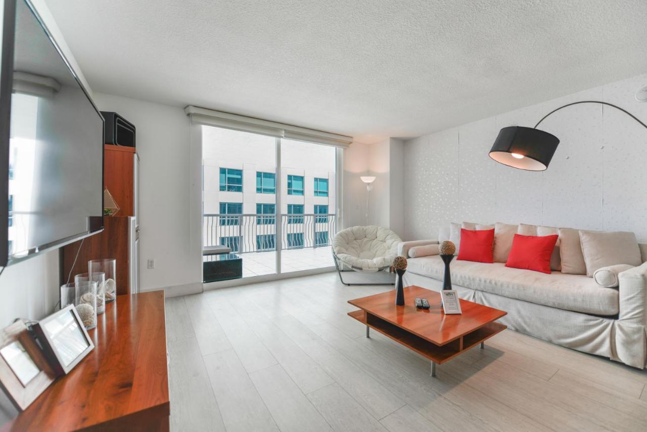 Beautiful Apartment In The Heart Of Brickell Miami Exterior photo